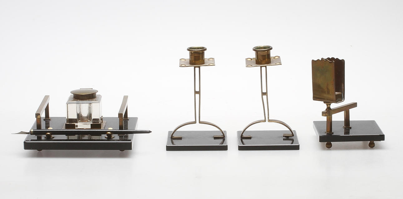 SKRIVBORDSUPPSATS, 5 delar, jugend, 1900-talets början.