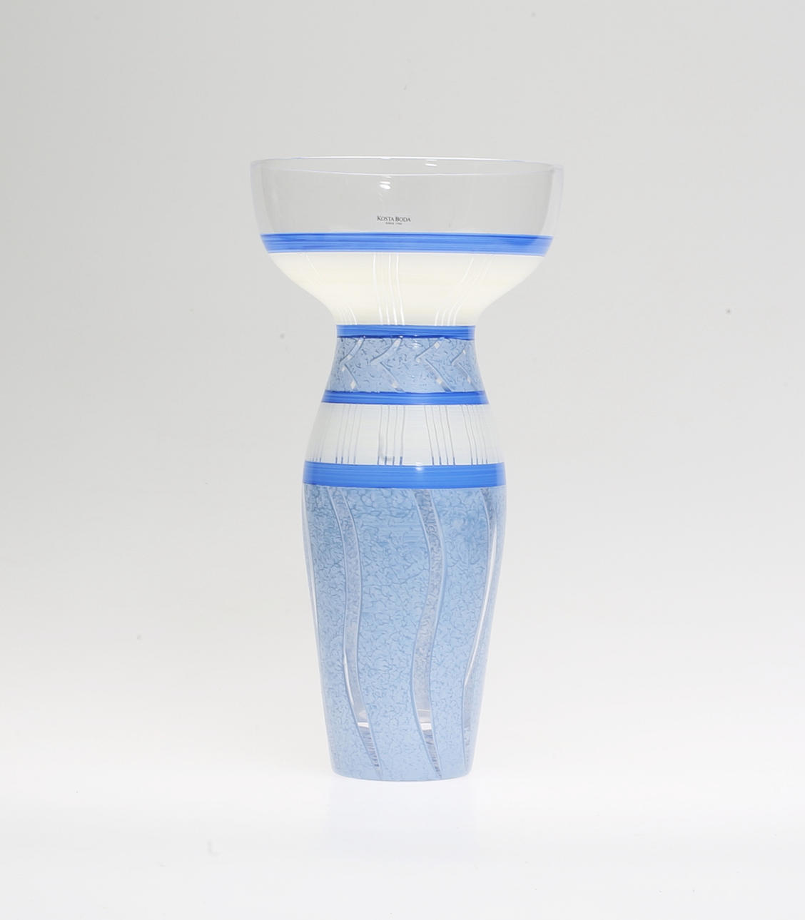 VAS, glas, Monica Backström, Kosta Boda, signerad.