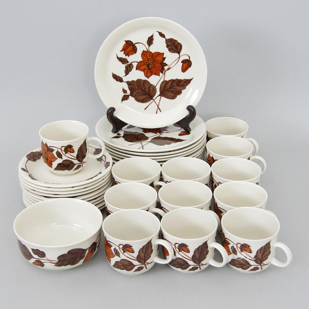 KAFFESERVIS, "Café", Arabia.
