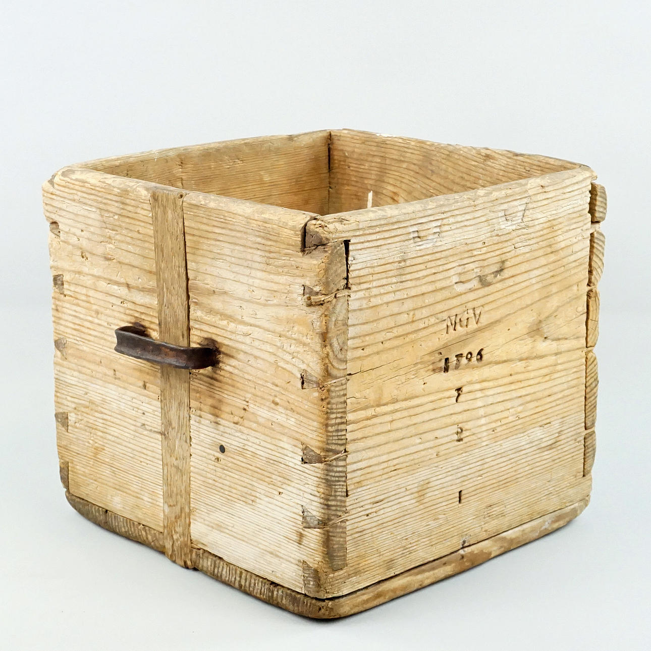 TRÄMÅTT, allmoge, märkt 1796.