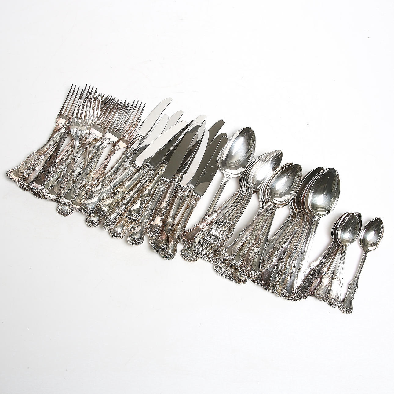 BESTICKSERVIS, 69-delar, 830 silver, modell "Prins Albert", Guldsmedsaktiebolaget GAB. 1900-tal. Bruttovikt ca 3869 gram.