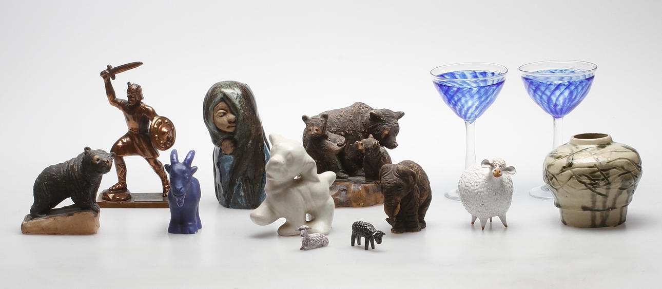 FIGURINER m.m, 13 del.