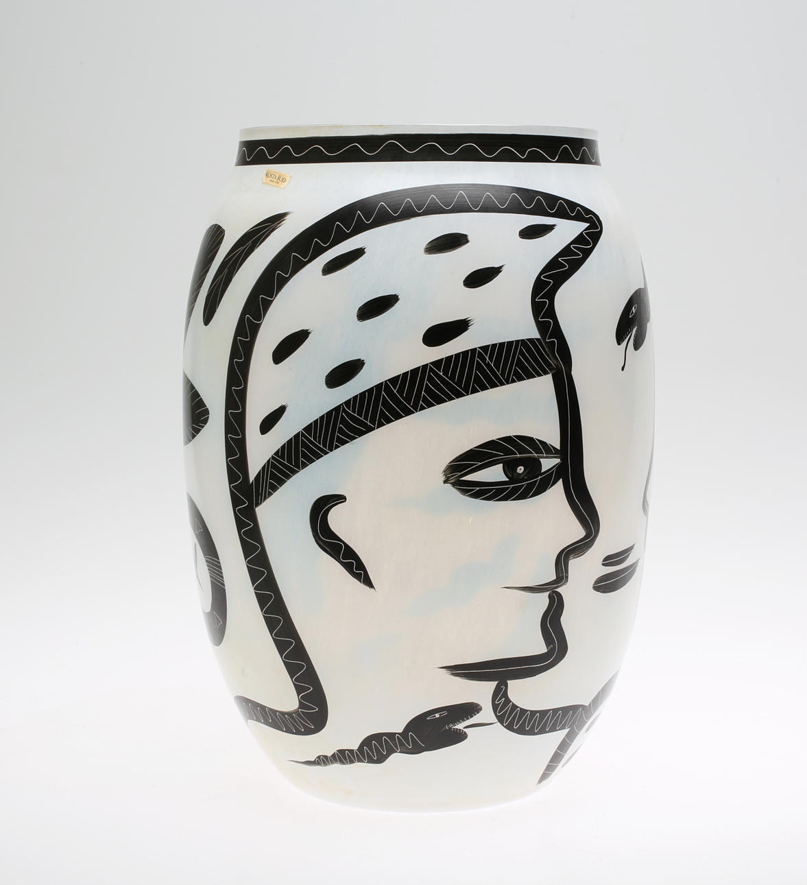 VAS, glas, "Caramba", Ulrica Hydman-Vallien för Kosta Boda, signerad.