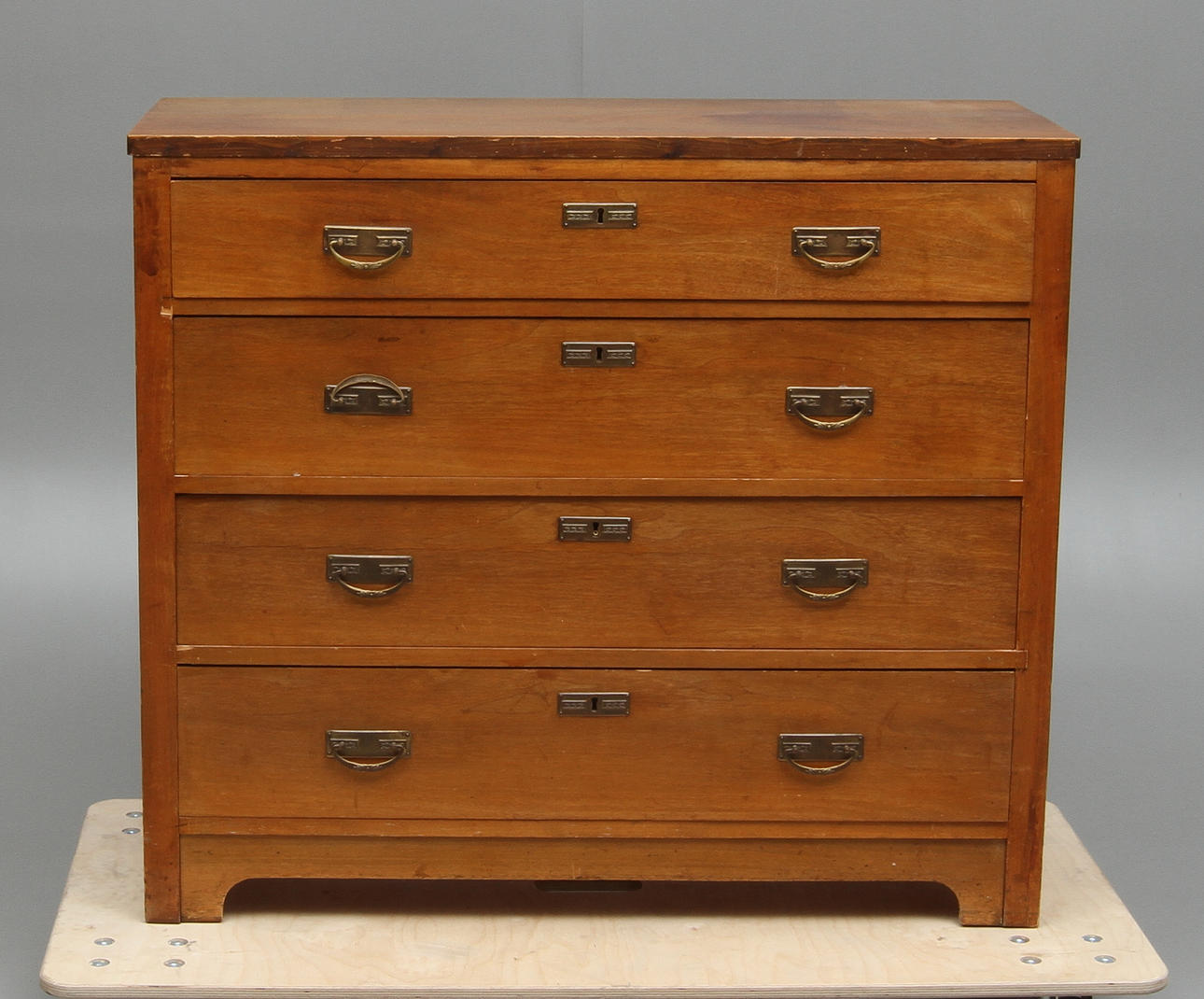 BYRÅ, 1900-talets första hälft.