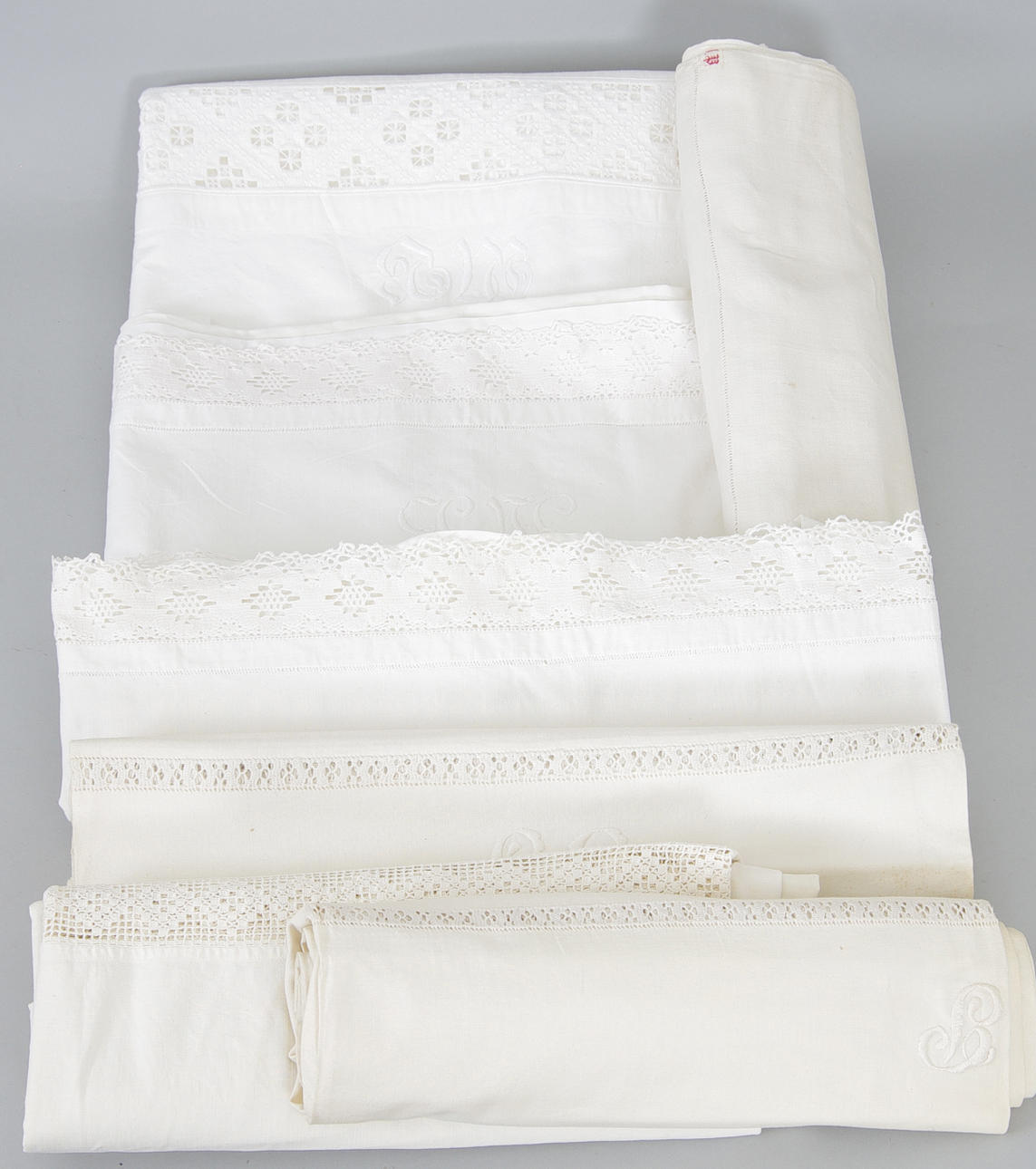 LAKAN MED SPETS OCH BRODYR.