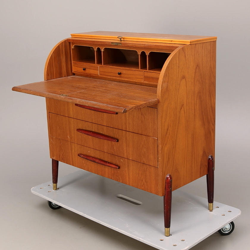 RULLKLAFFSEKRETÄR, teak, Bröderna Gustavssons Markaryd, 1950-/60-tal.
