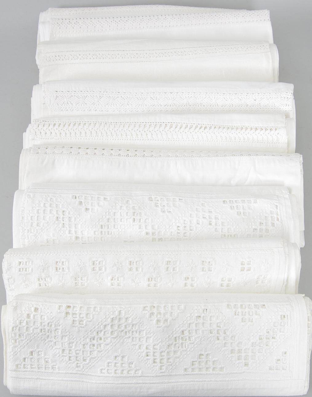 LAKAN MED SPETS OCH BRODYR.