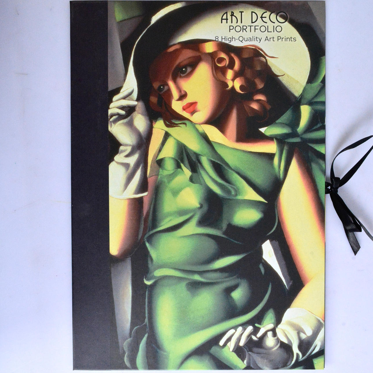 ART DECO PORTFOLIO, with 8 artprints.