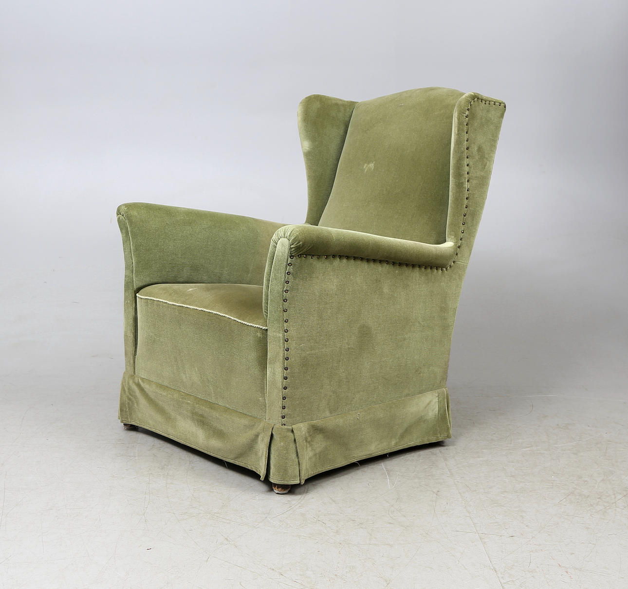 ÖRONLAPPSFÅTÖLJ, 1900-talets första hälft.