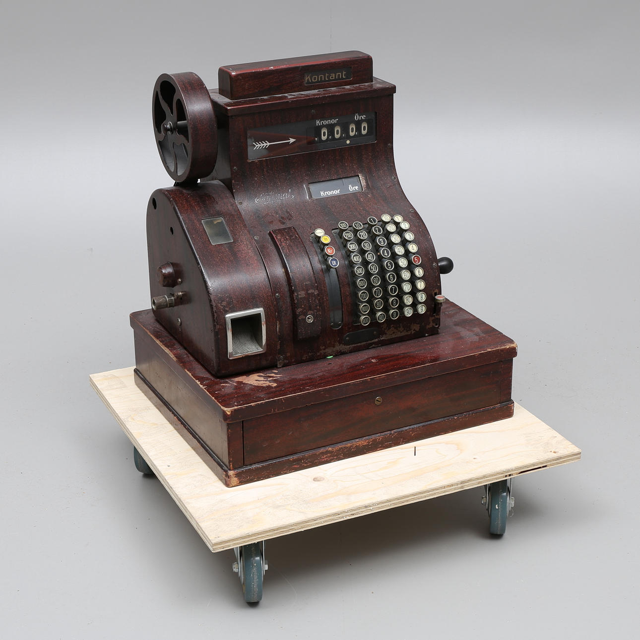 KASSAAPPARAT, "National", metall med låda i trä, början av 1900-talet.