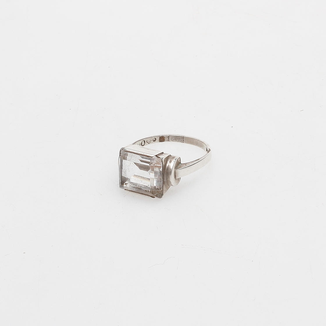 RING, silver, bergskristall, 1900-talets andra hälft.