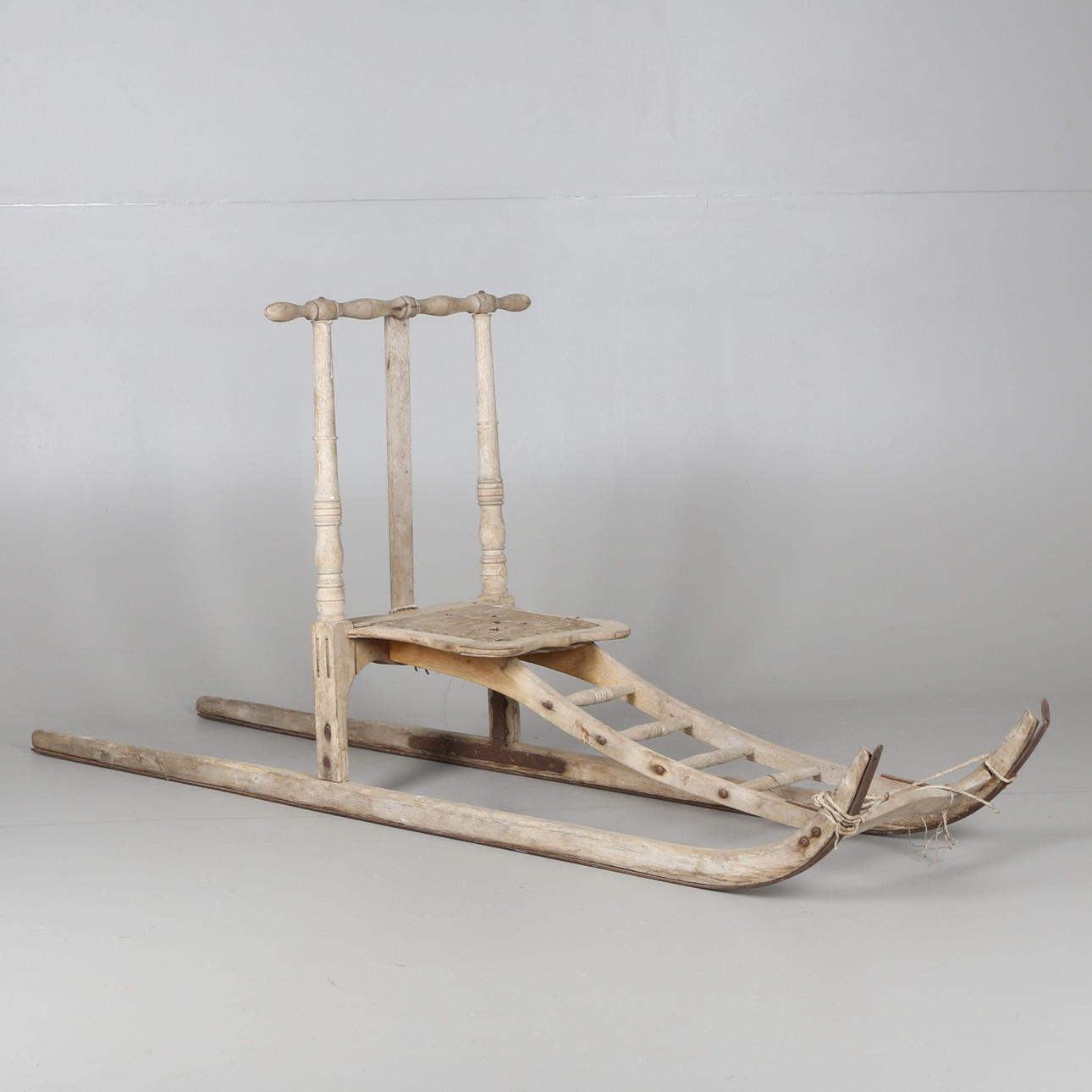 SPARK, allmoge, trä samt järn, 1800-tal.