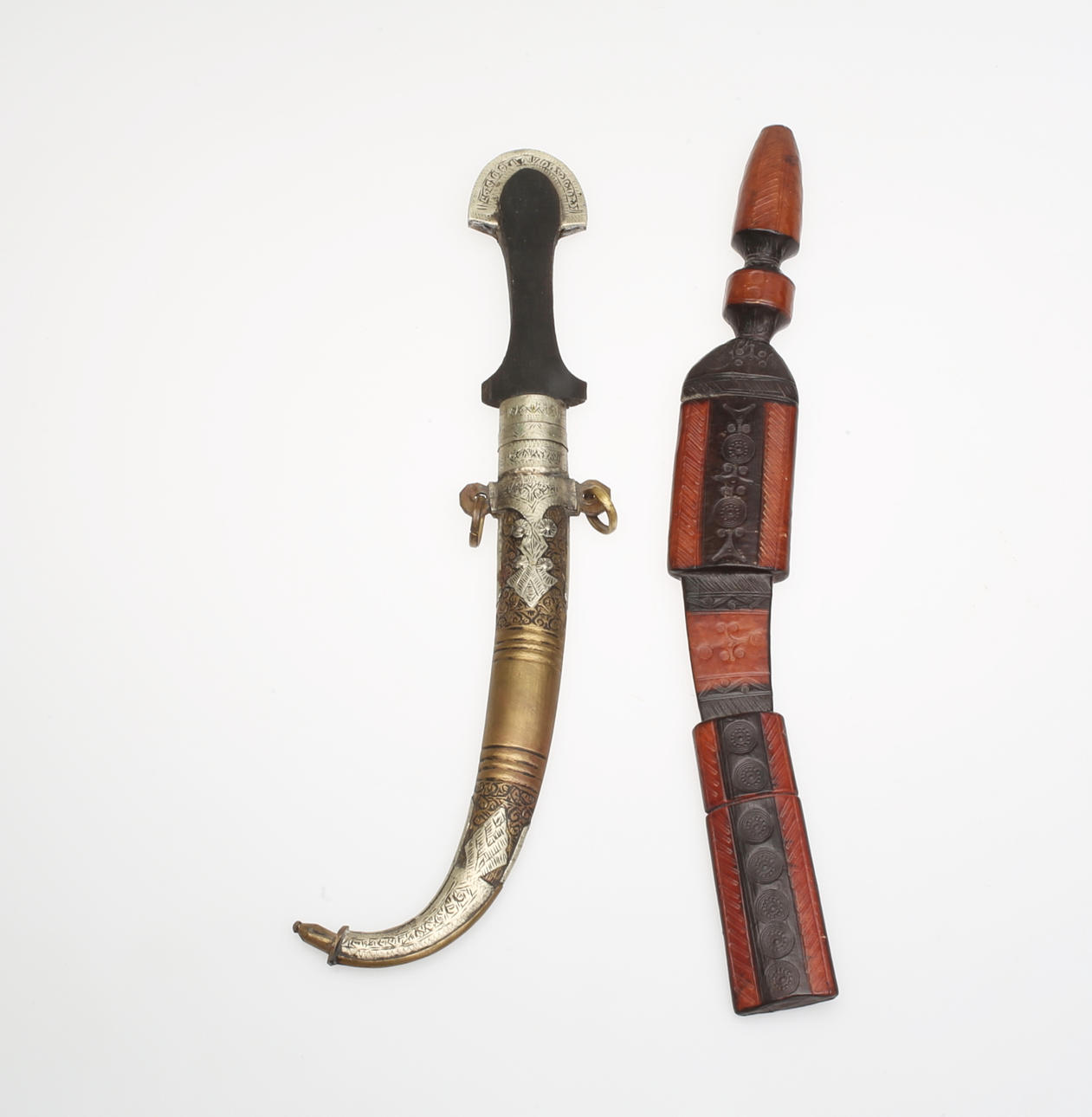 DOLKAR, 2 st, 18/1900-tal, Orientaliska.