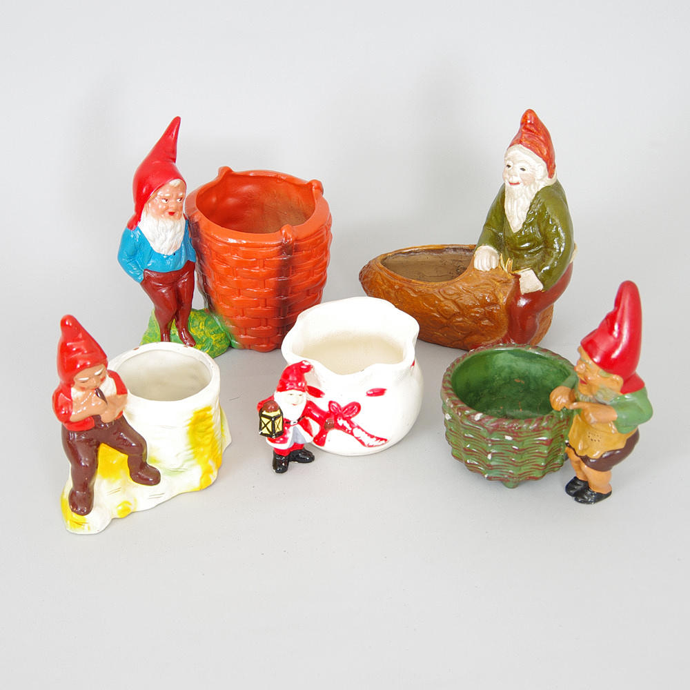 KRUKOR med tomtemotiv, 5 stycken.