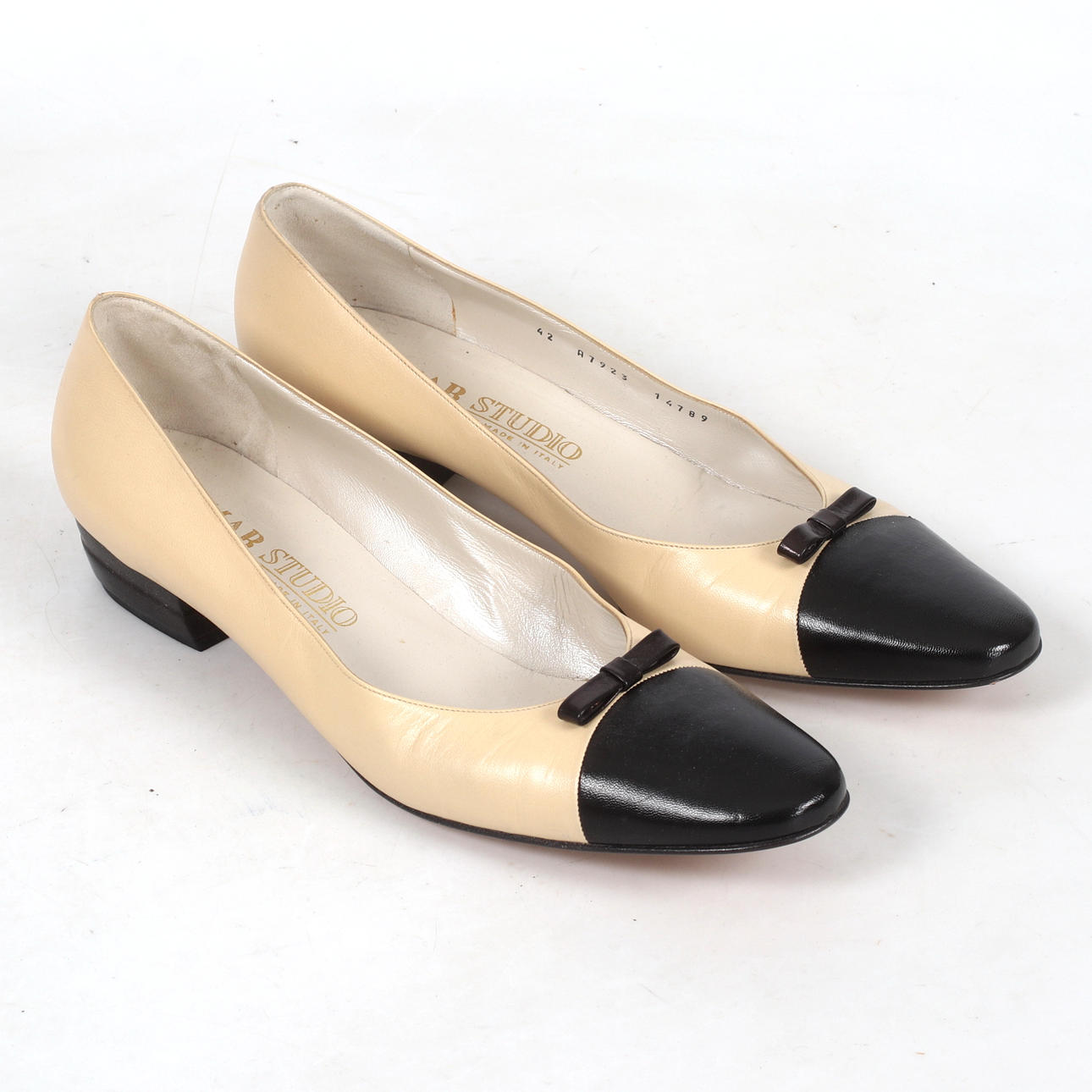 SHOES, leather, MAB studio, size 42.