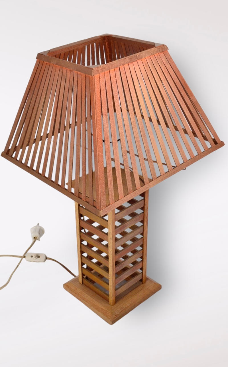 TISCHLAMPE, Holz, moderne Fertigung.