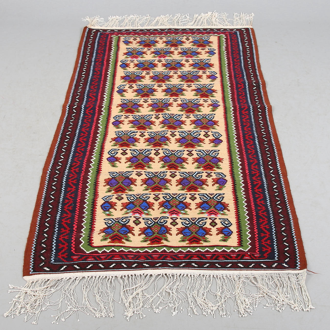 MATTA, Kelim, ull. Persien, 1900-tal. 189 x 101 cm.