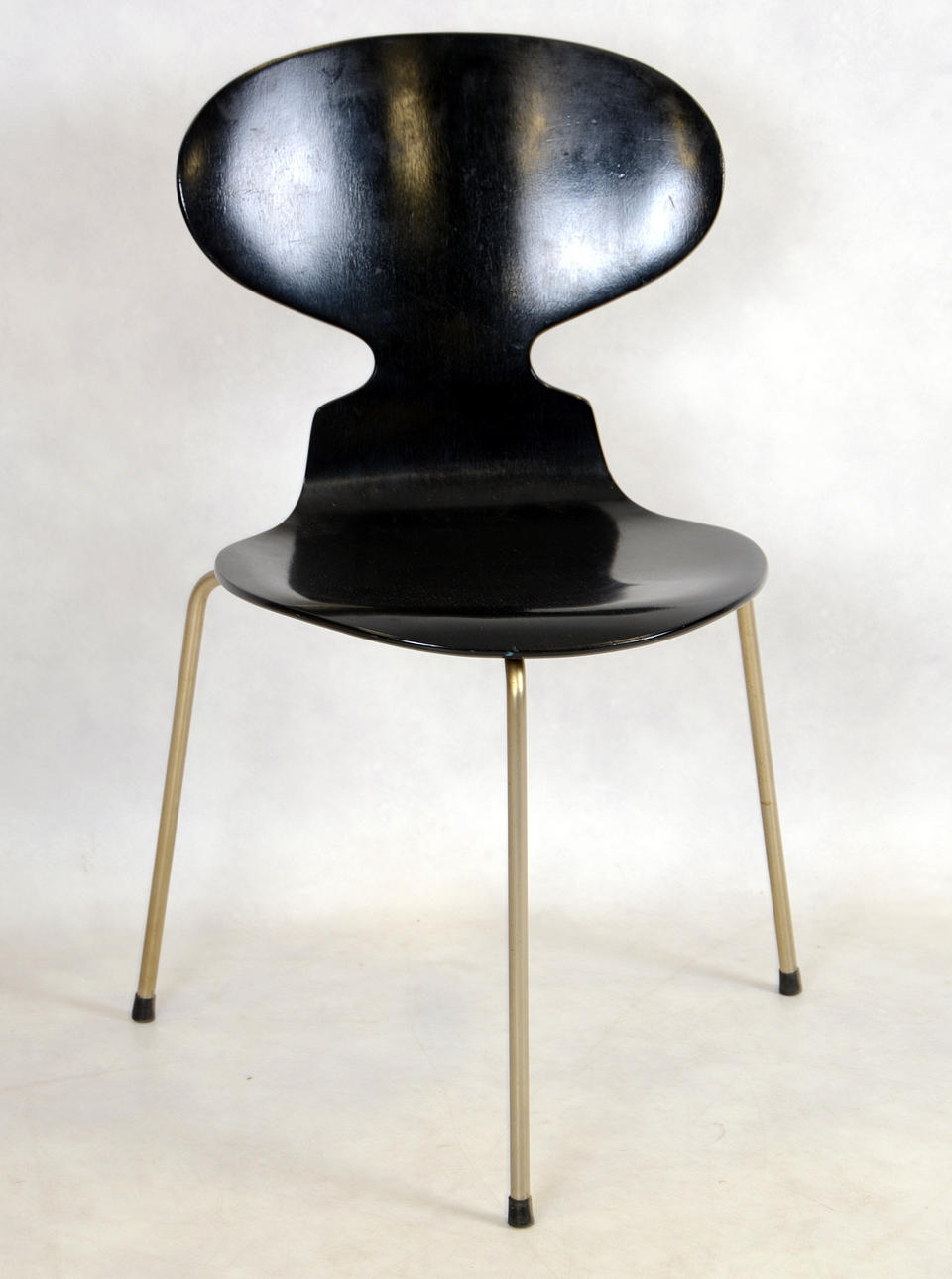 STOL, "Myran", Arne Jacobsen, Fritz Hansen, Danmark, 1900-talets andra hälft.
