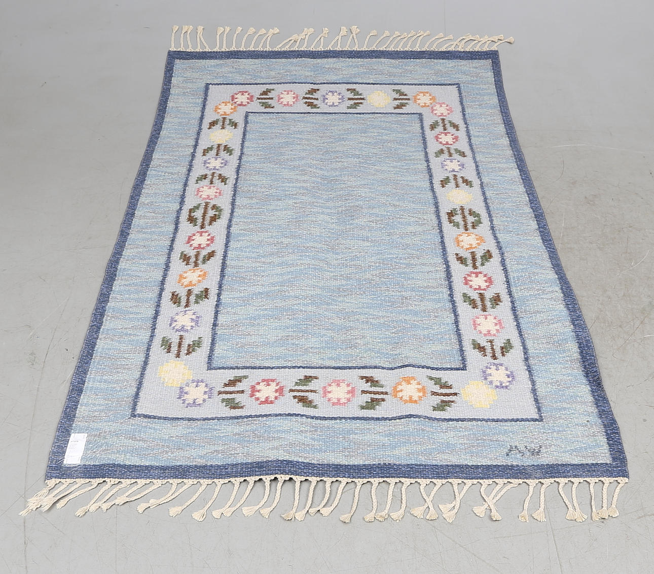 MATTA, rölakan, signerad AW, 1900-talets andra hälft, ca. 202x139 cm.