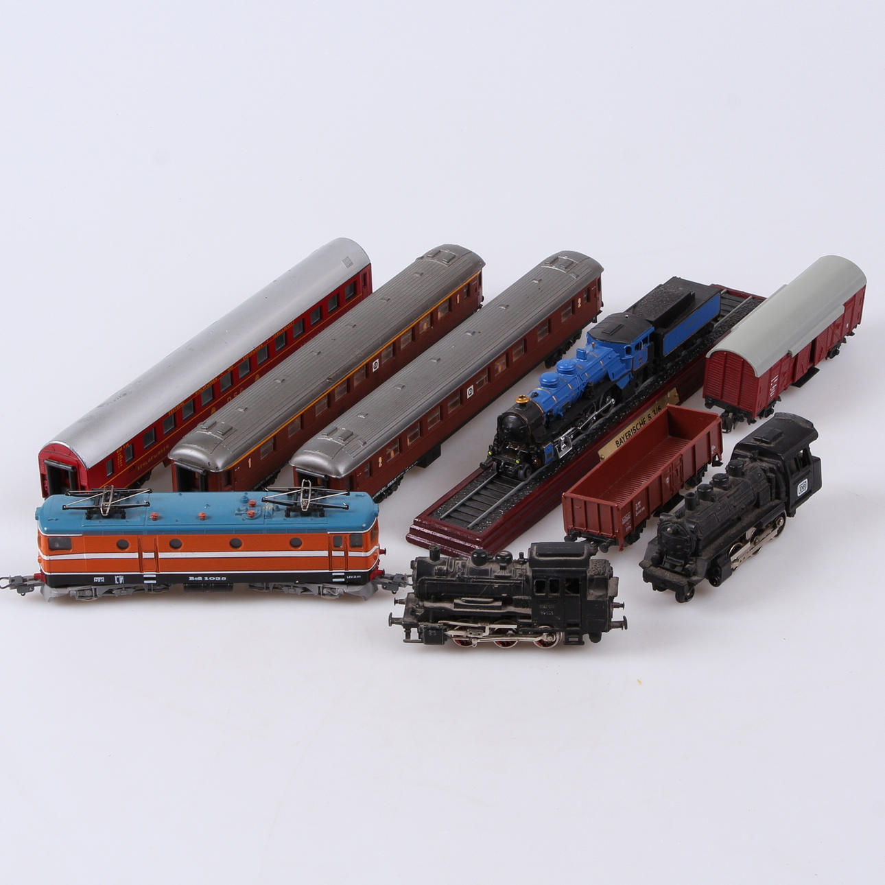 MODELLTÅG, 9 delar, mestadels Lima, Italien.