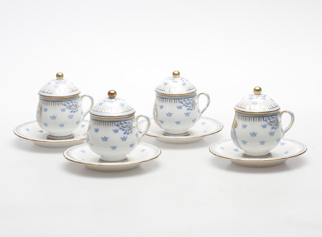 CREMEKOPPAR MED FAT, 4 st, porslin, Rörstrand.