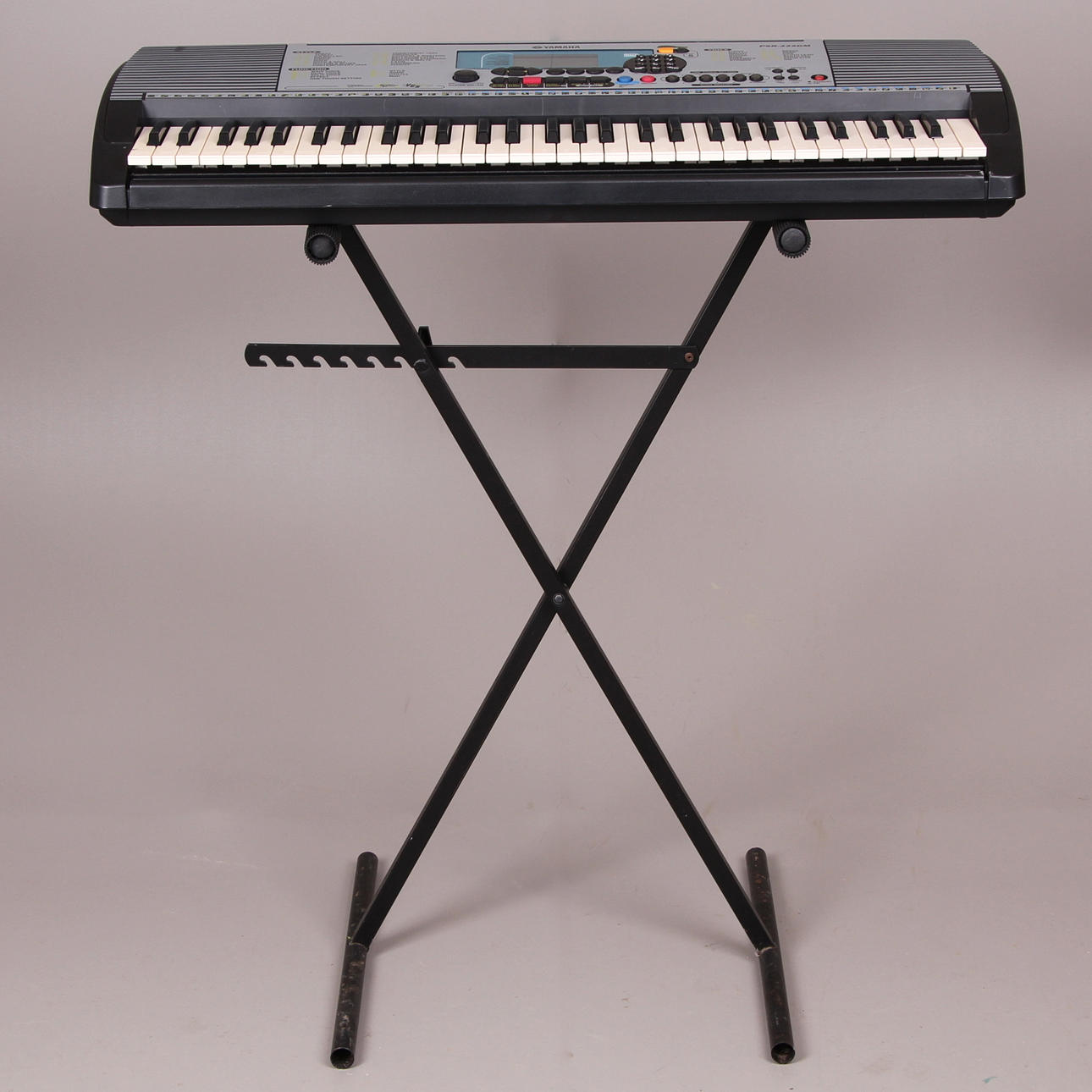 KEYBOARD, Yamaha PSR-225 GM, inklusive stativ.