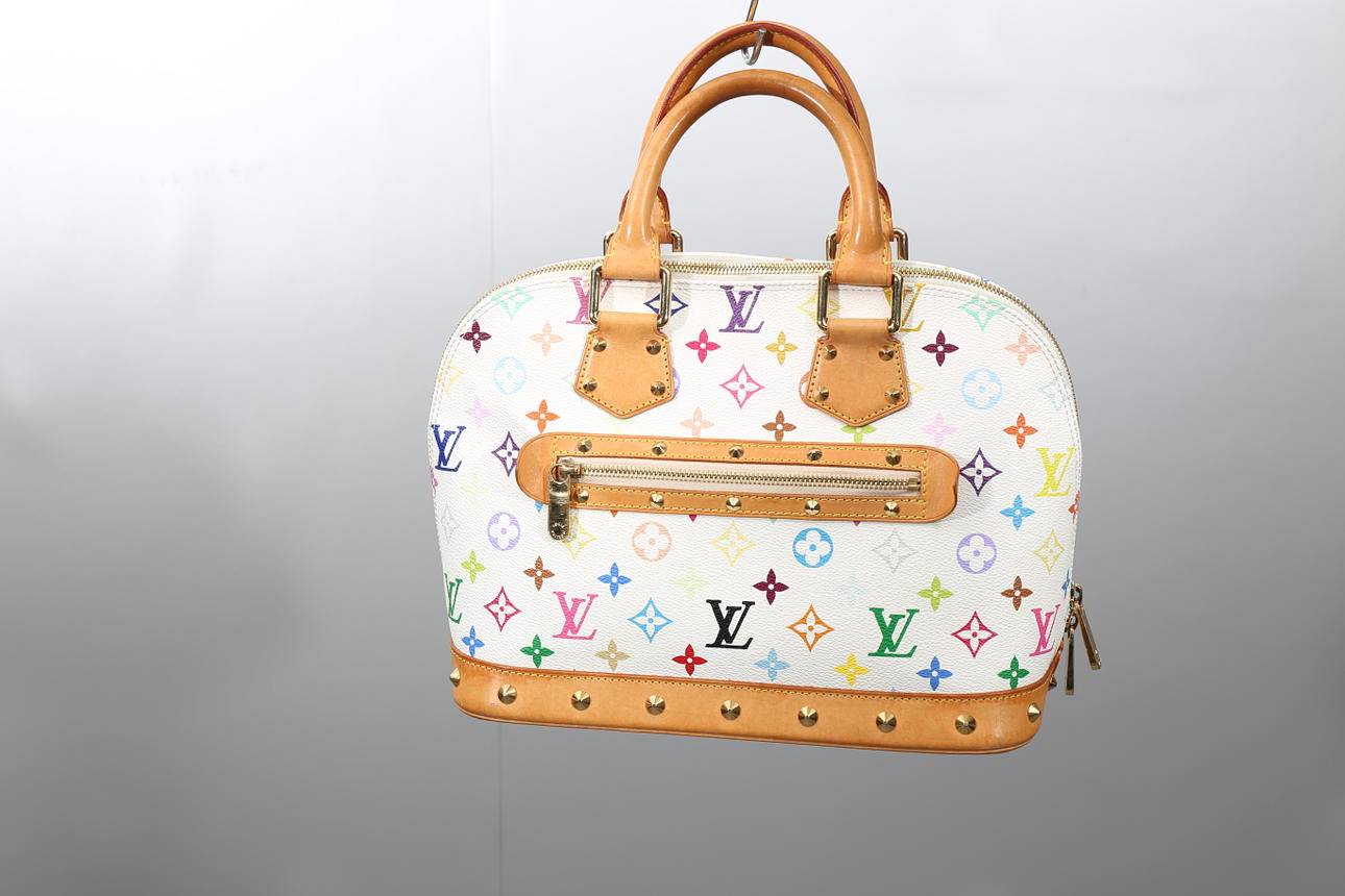 VÄSKA, Louis Vuitton, Frankrike.