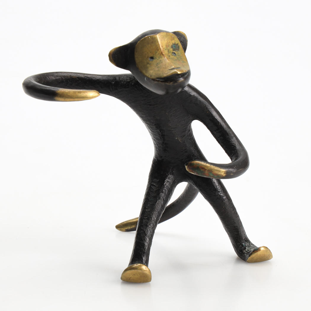 WALTER BOSSE (ÖSTERRIKE, 1904-1979). Bronsfigur, 'Affe'.