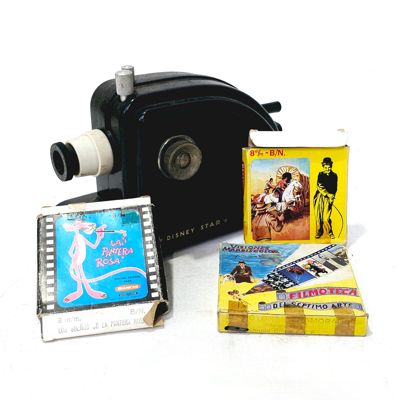 ”DISNEY STAR CINEMA” ELOKUVILLA.