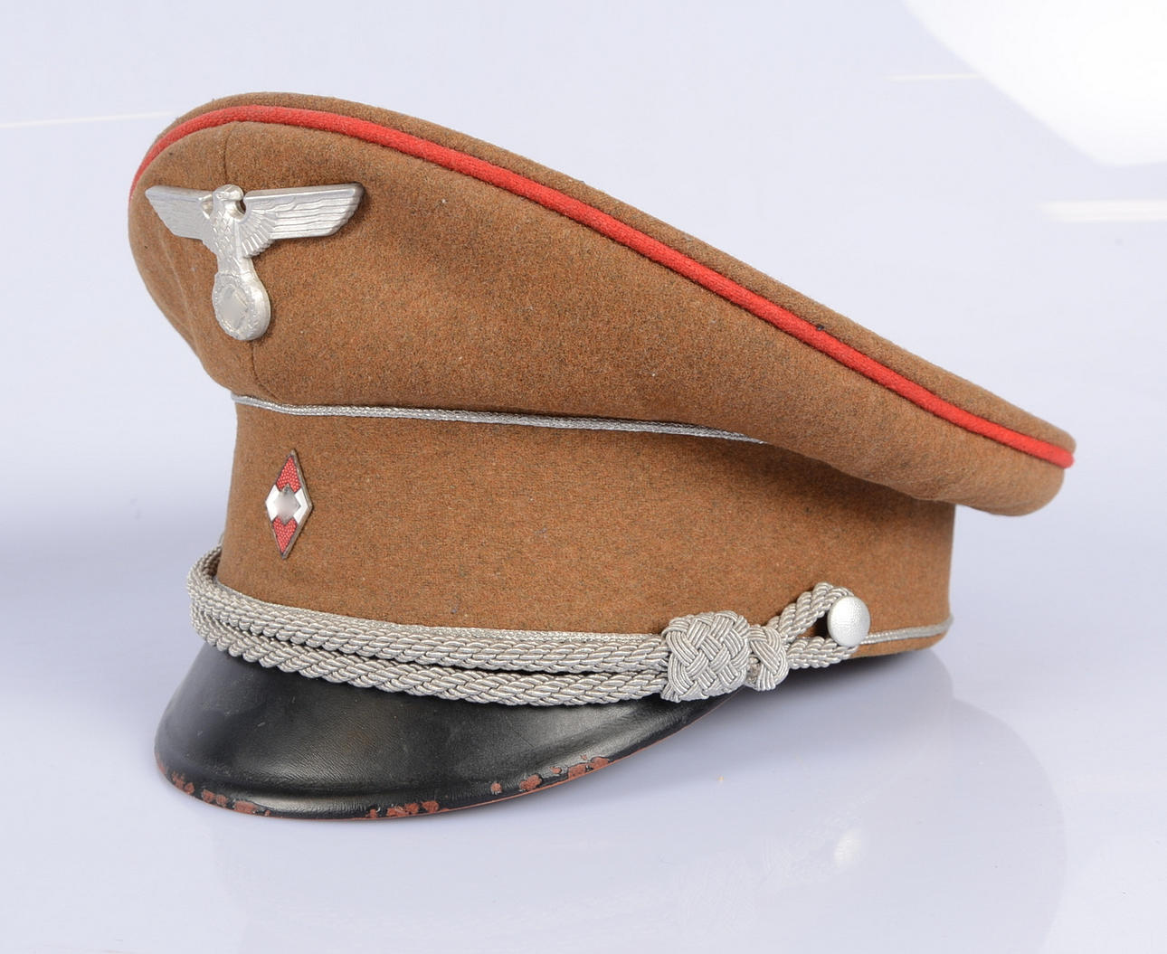 SKÄRMMÖSSA, Tyskland, för Hitlerjugend.