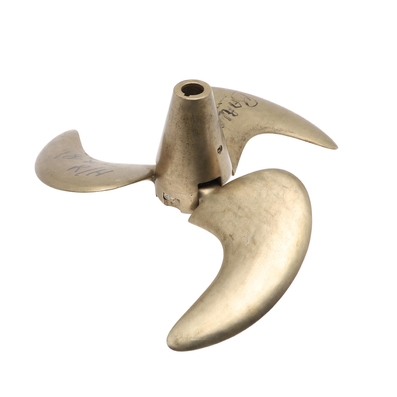 EIN VOLVO PENTA FALTPROPELLER AUS EISENBRONZE.