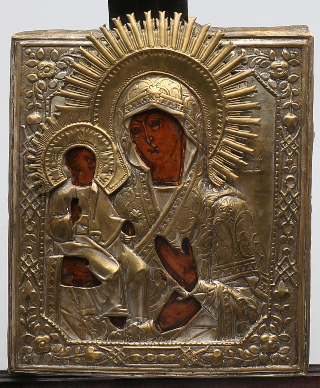IKON med rizza i mässing, Ryssland ca 1850-tal.