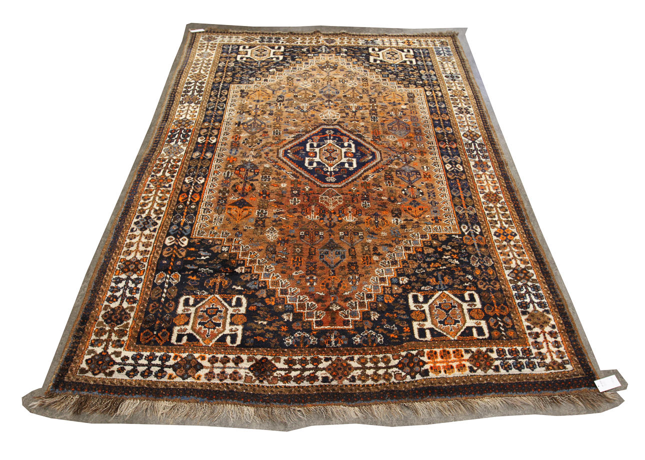 ORIENTALISK MATTA, ca 310x215 cm.