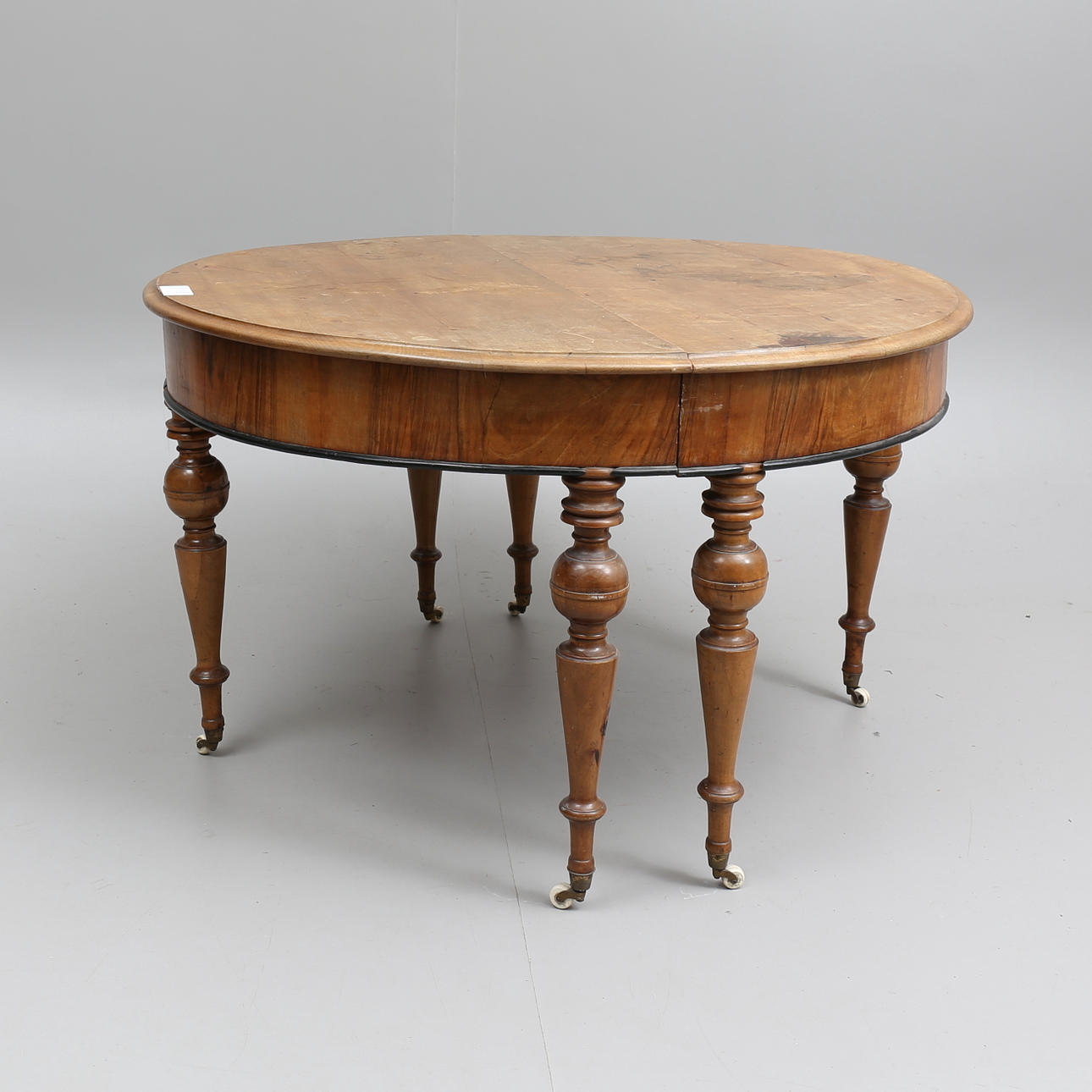 MATSALSBORD / HALVMÅNEBORD, 1800-tal.