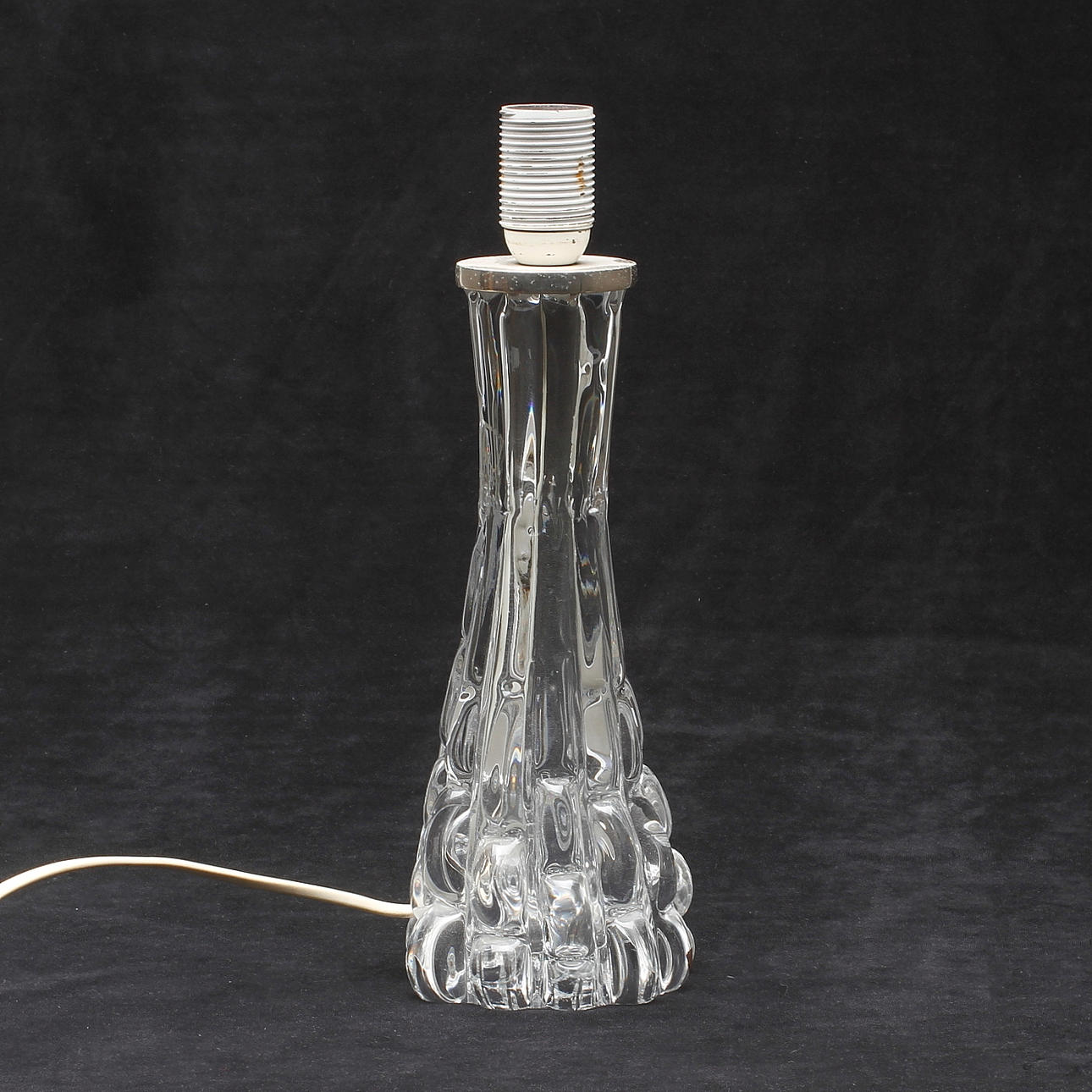 LAMPFOT, glas, Carl Fagerlund, Orrefors, signerad.