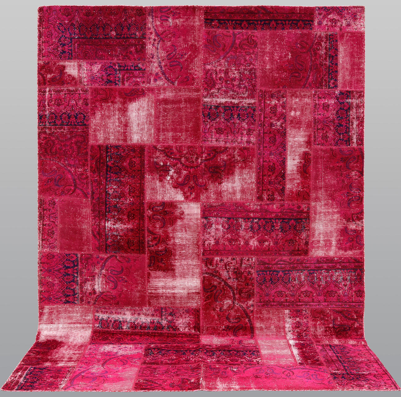 ORIENTTEPPICH. Teppich Patchwork - Vintage, ca. 294 x 208 cm.