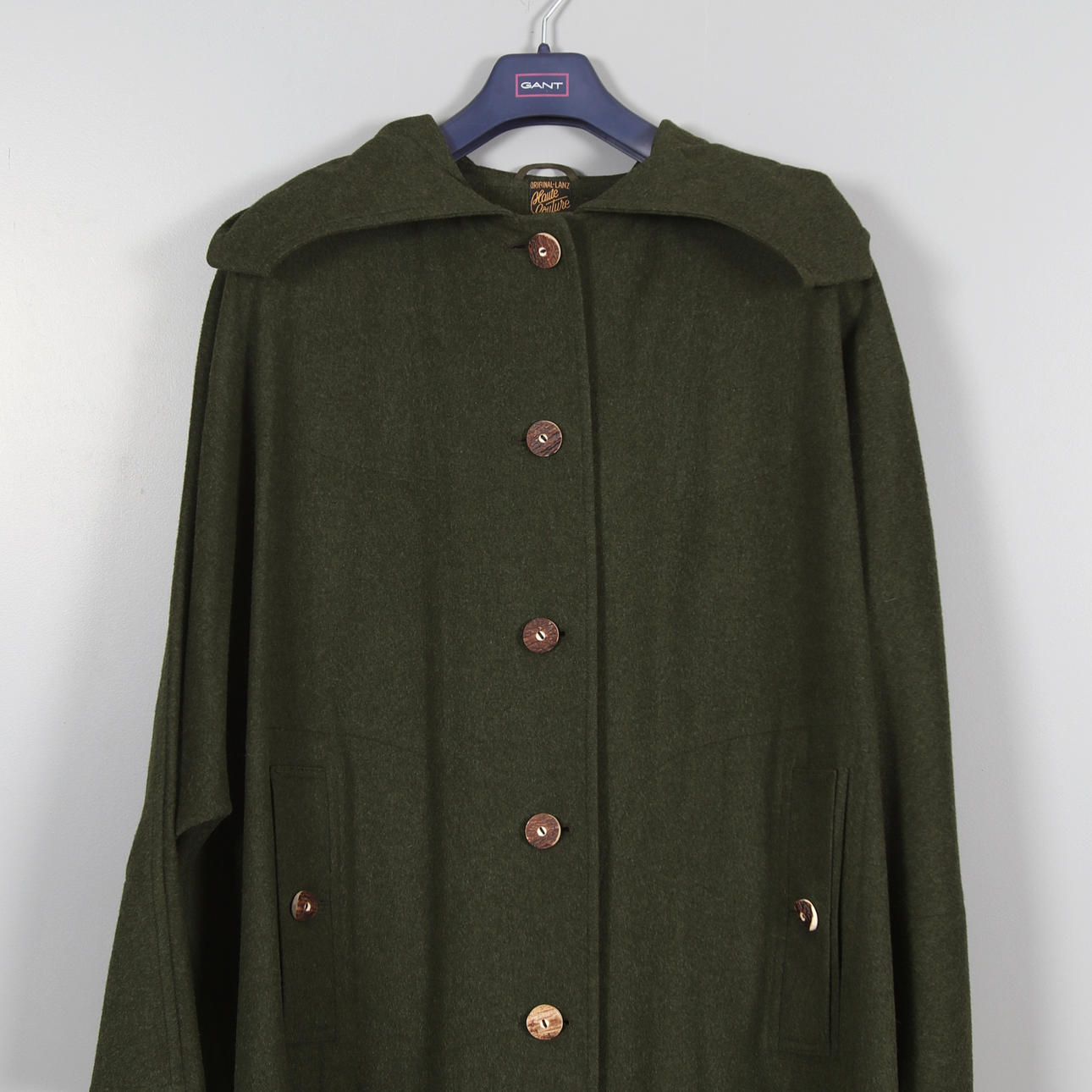 Ein LODENROCK, Wolle, Original-Lanz Haute Couture.