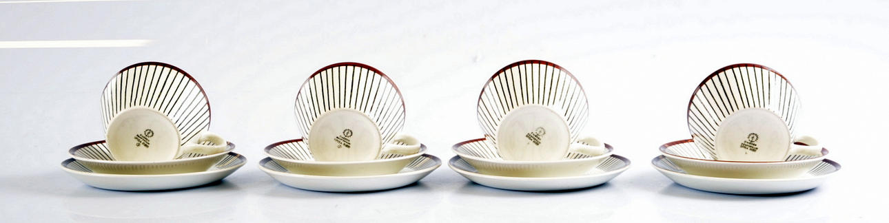 STIG LINDBERG. KAFFESERVISDELAR i porslin, 12 st, "Spisa Ribb" Gustavsberg, 1900-talets andra hälft.