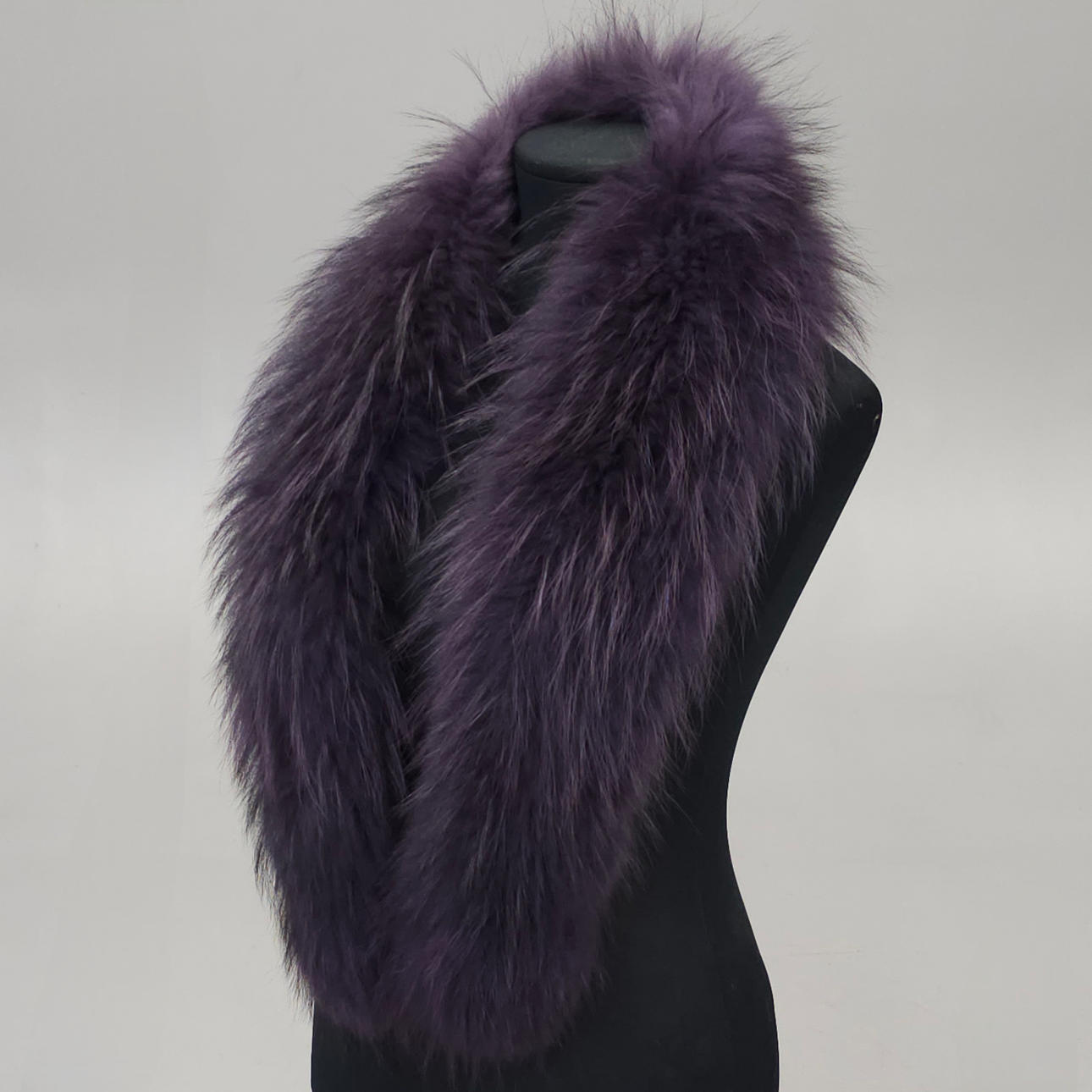 STOR AUBERGINE SMOKING KRAGE.