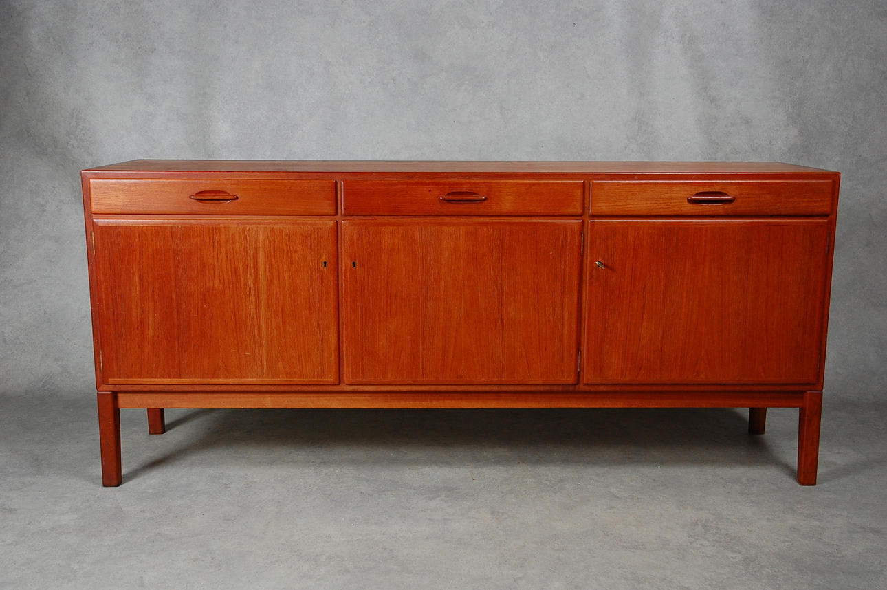 SIDEBOARD, 1960-tal.