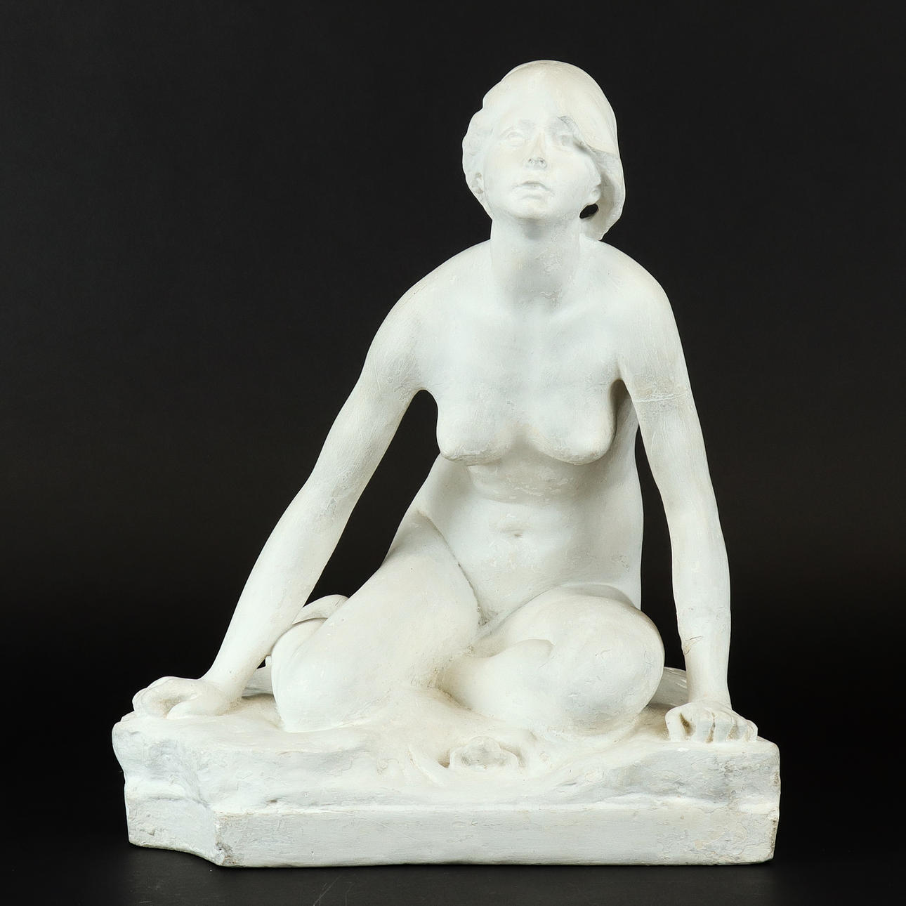 STATYETT "Grodan",efter Per Hasselberg,gips,patinerad.