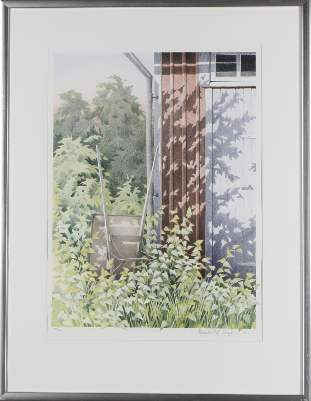 ANDERS BJÖRNHAGER. Skottkärra i sommargrönska, färglitografi, signerad samt numrerad 139/360.