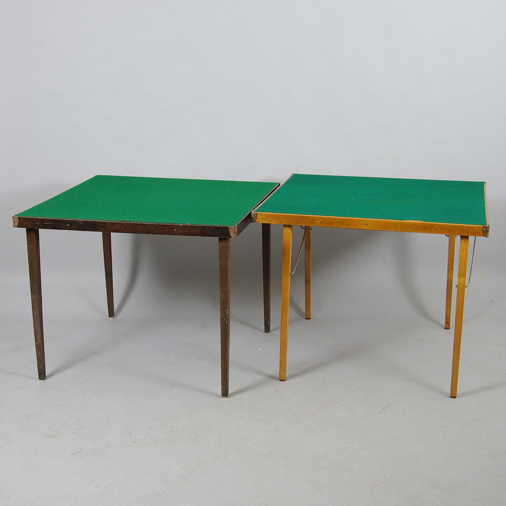 GAME TABLE, 2 pieces, felt-covered board.