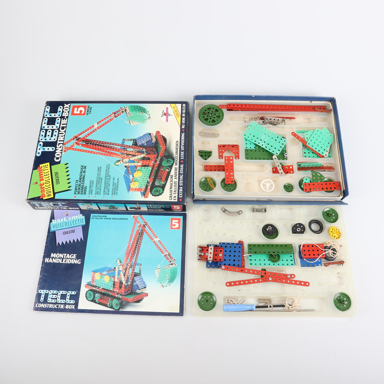 LOT OF CONSTRUCTION TOYS, a Constructie-Box 5 and spare parts, TEC BART SMIT,  The Netherlands. Toys - Toys - Auctionet