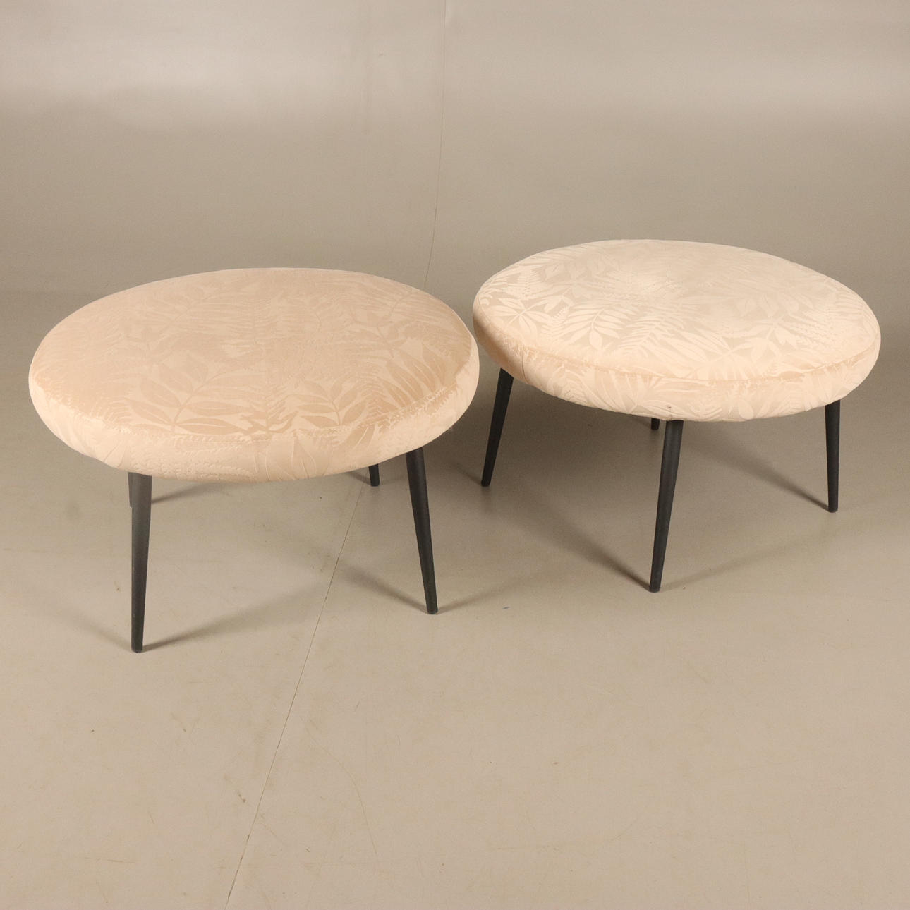 PALETTEN, 2-teilig, gepolsterter Sitz, modern.