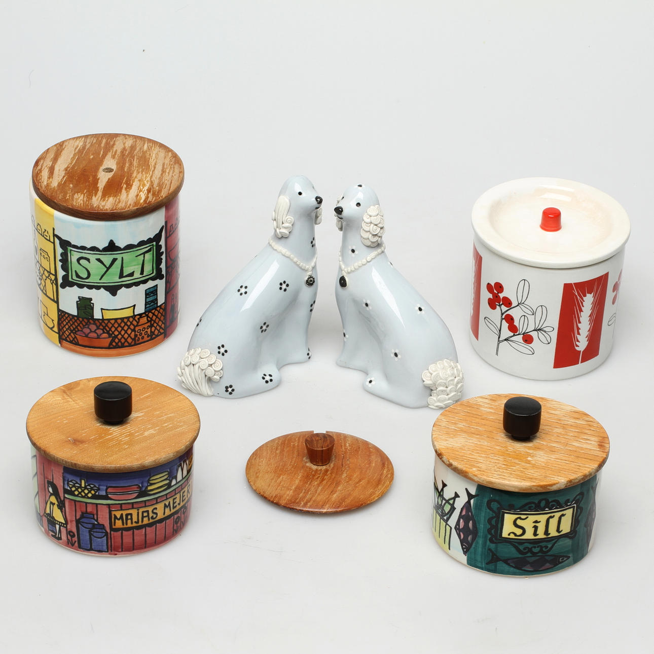 PARTI PORSLIN, 6 delar, Bl a "Vår lilla stad", Anita Nylund för Jie, Gantofta.