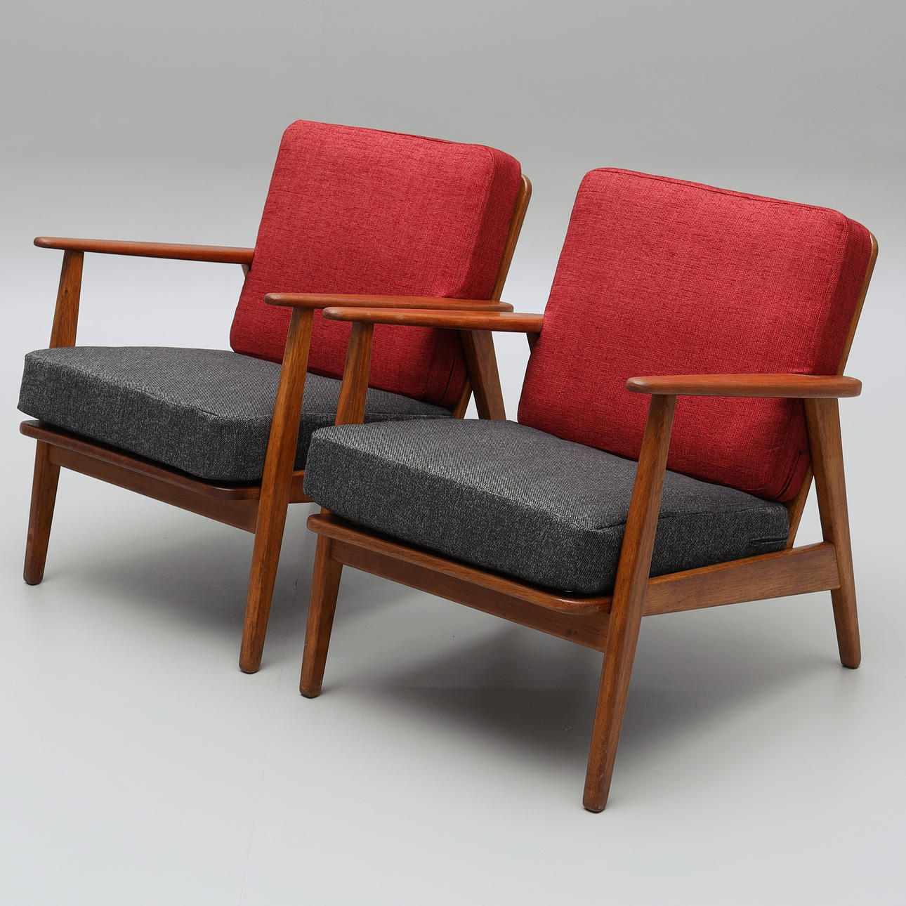 Ein Paar Teakholzsessel „Esbjerg“, IKEA, 1957.