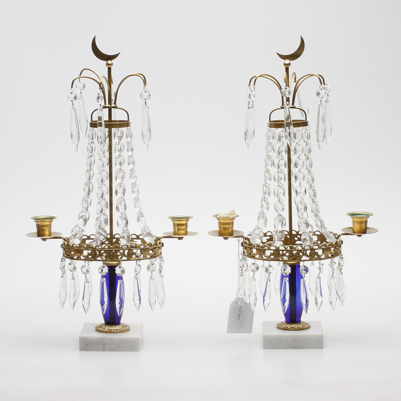 BORDSLYSTER, ett par, empirestil, 1900-tal.