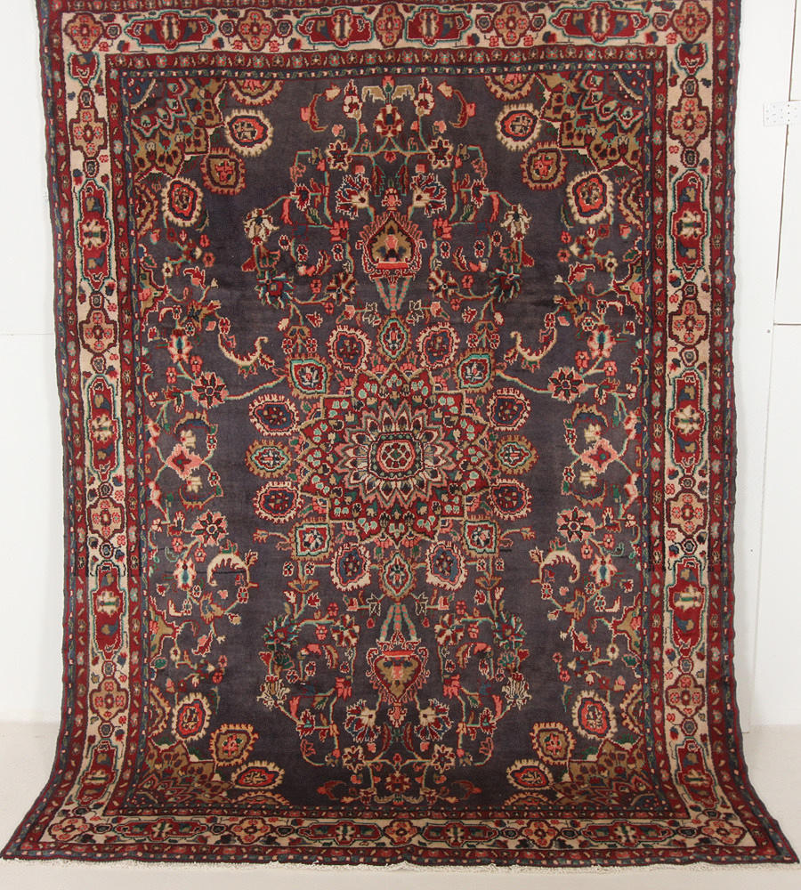 ORIENTALISK MATTA. Hamadan, Persien, 270 x 195 cm.