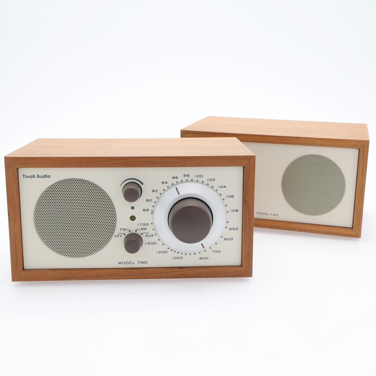 RADIO, Model Two, Henry Kloss, Tivoli Audio, 2000s. Collectables